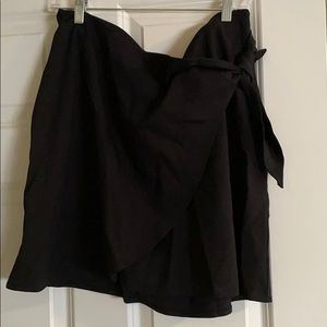 NWT black LOFt wrap skirt